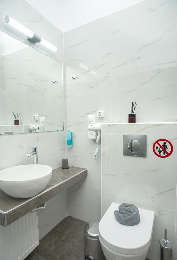 Lux Vip Apartments Peraía Zewnętrze zdjęcie